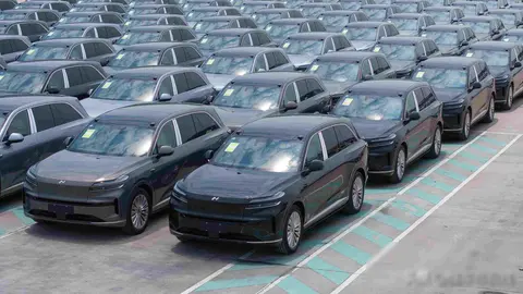 30万买蔚来最大SUV，续航标称605公里，实际能跑多远？