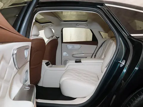 奇瑞成功了，C级车优惠完卖10万，长超5米，油耗0.52L，卖得真好